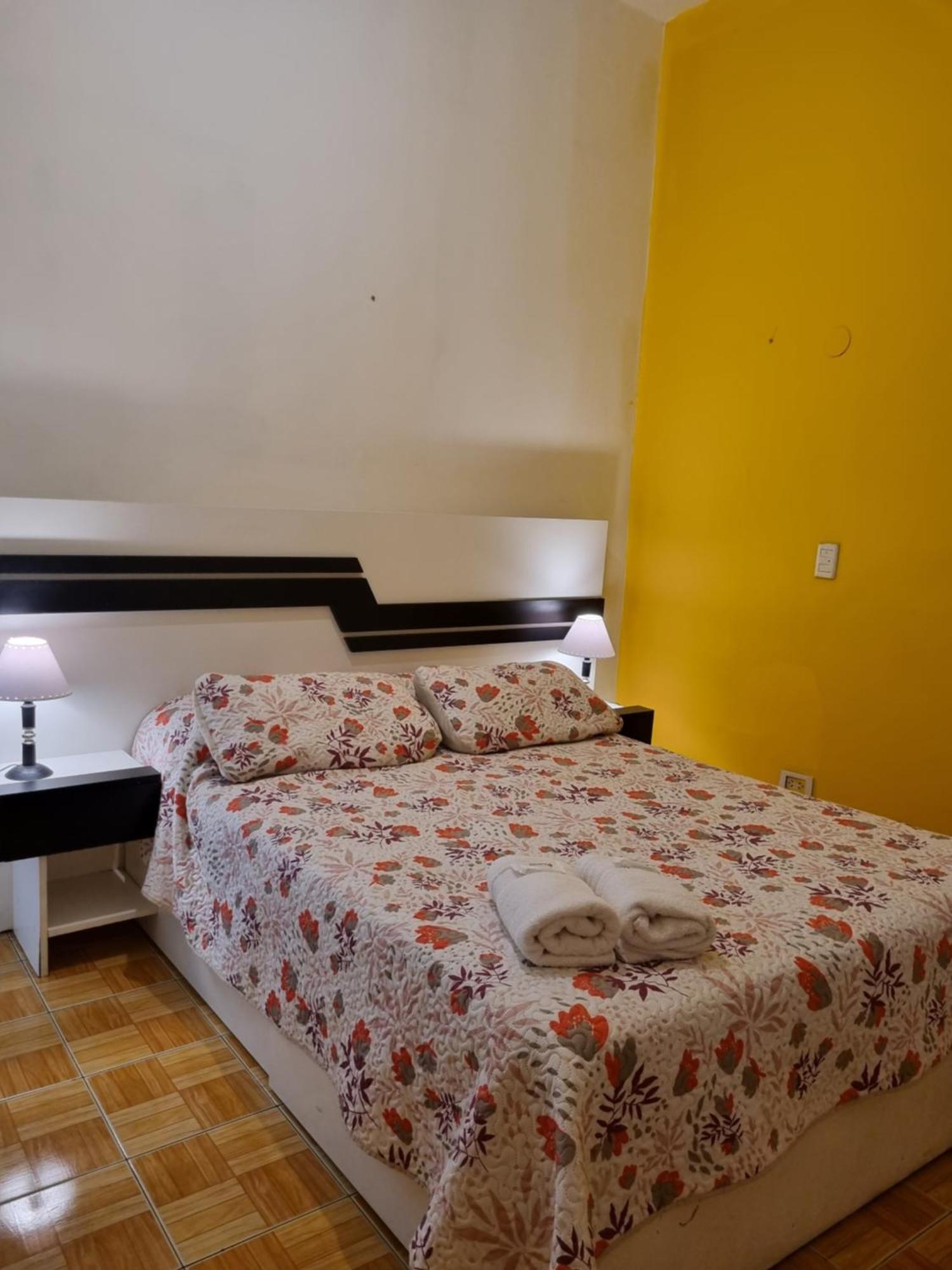 Hostel Estoril Buenos Aires Eksteriør billede